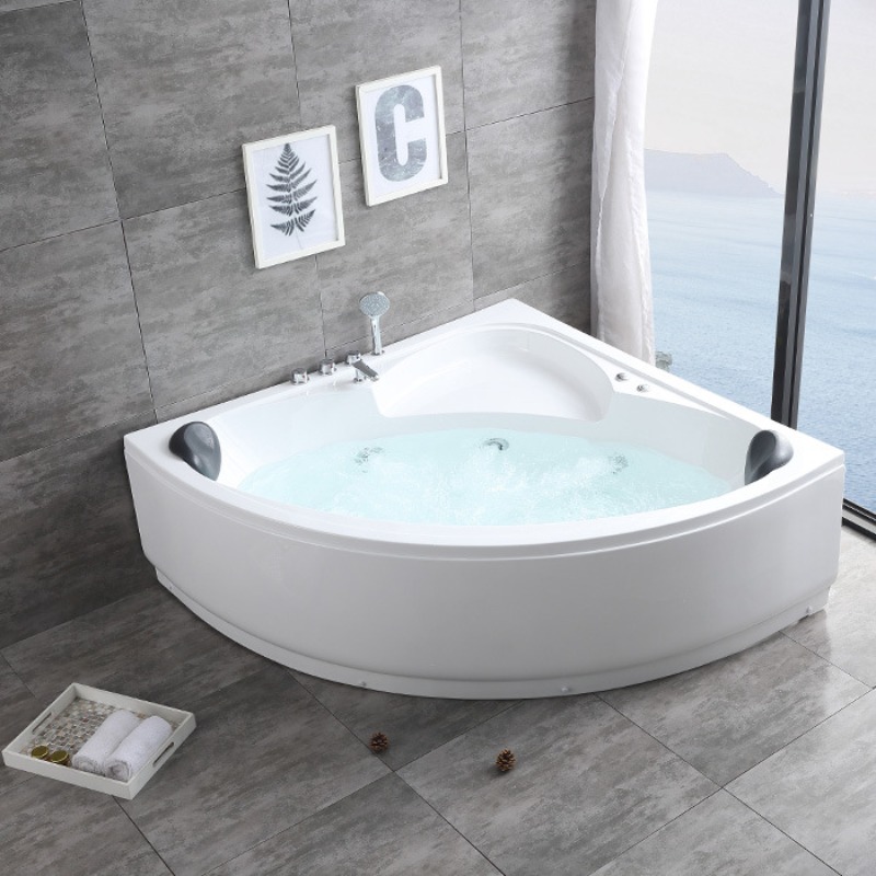 Bathroom Triangle Surf Jacuzzi - Home Bathroom Jacuzzi ulasan dan harga